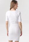 Fehér ruha
