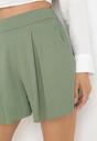 Zöld rövid nadrág