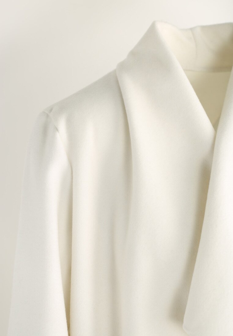 Fehér kabát