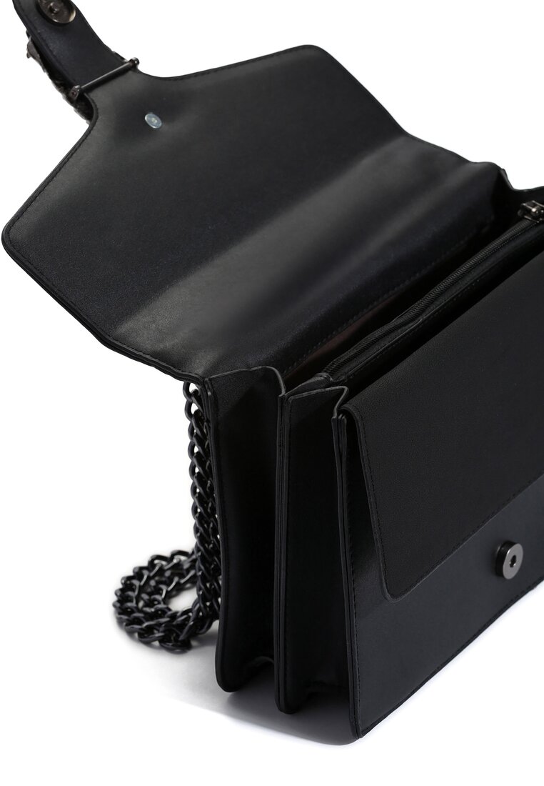 Fekete táska