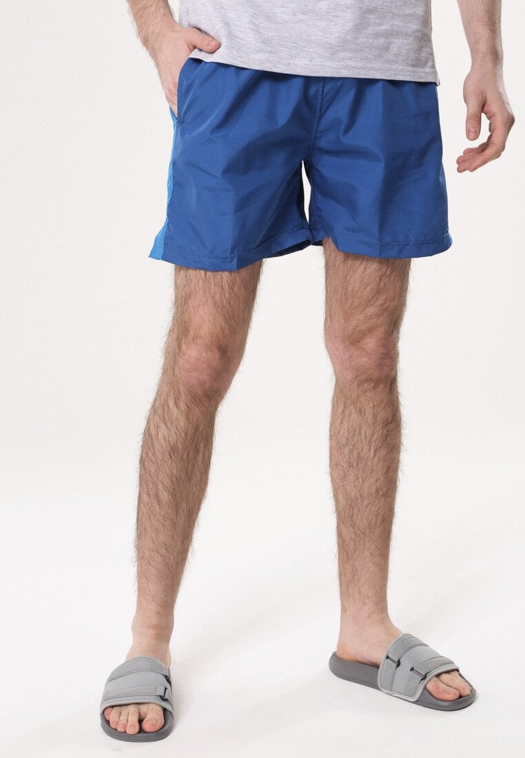 Kék rövid nadrág