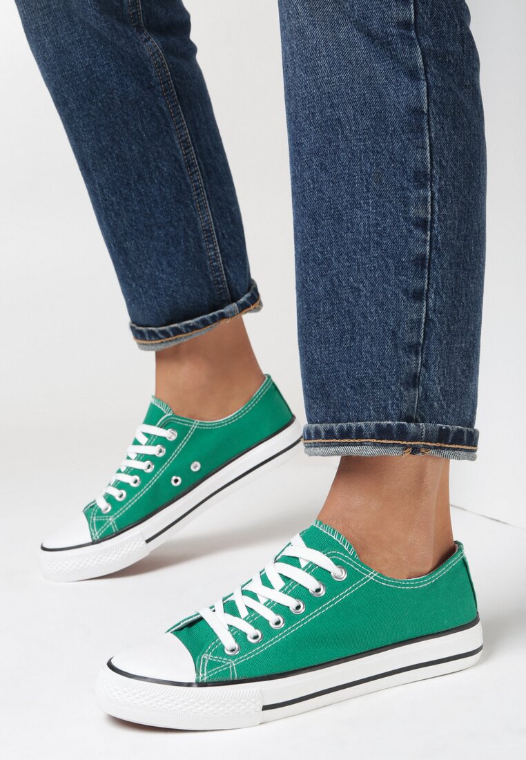 Zöld tornacipő